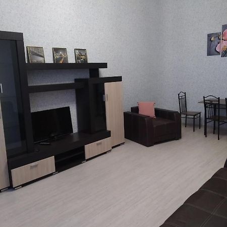 Apartment Theatre Shepkina 2 Rooms II Sumy Εξωτερικό φωτογραφία