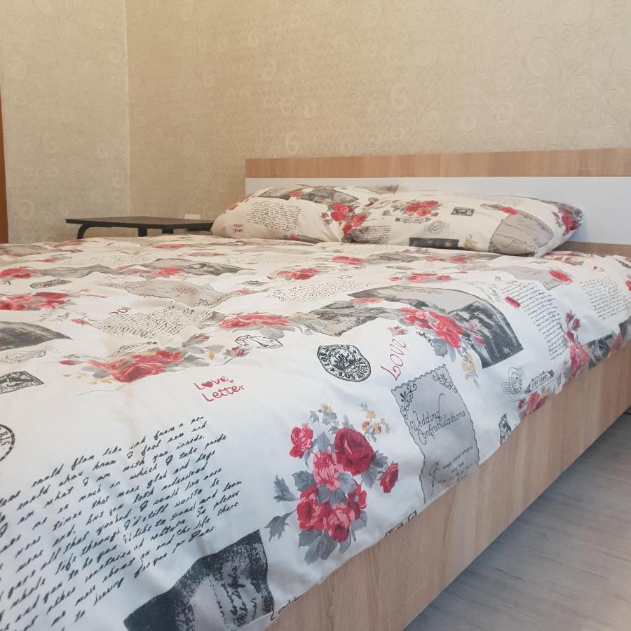 Apartment Theatre Shepkina 2 Rooms II Sumy Εξωτερικό φωτογραφία
