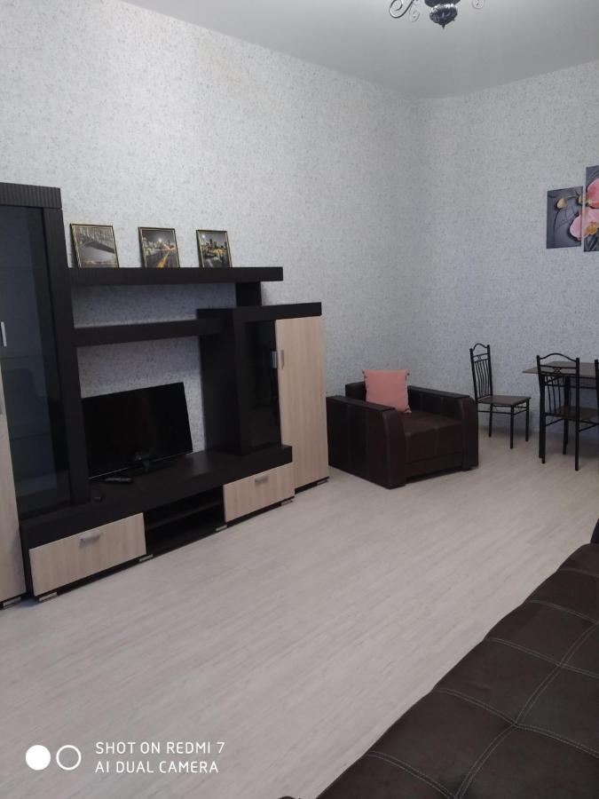 Apartment Theatre Shepkina 2 Rooms II Sumy Εξωτερικό φωτογραφία